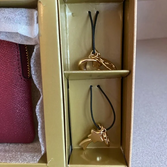 Coach Black Cherry Glitter Boxed Corner Zip Wristlet with Charms. 3 piec… - Picture 5 of 9